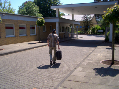 Foto eines Selbststellers auf dem Weg in die Abteilung Damaschke (Zum Artikel Selbststeller)